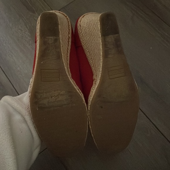 Tom’s Wedge Sandals Red - Picture 4 of 4